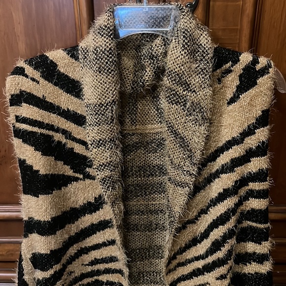 Zebra Print Women's Sweater - Picture 2 of 8